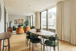 Interior - Exquisite 2BD apartment in prestigious Mayfair (London)