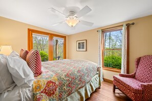 4 bedrooms, WiFi, bed sheets - Cinci 5: Firepit, Pool Table, Covered Dock (LaFollette)