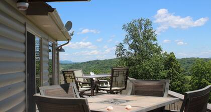 Boats & Bunkers-Ridge/Lake/Golf Views - Slip - 10