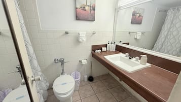 Towels, soap, toilet paper