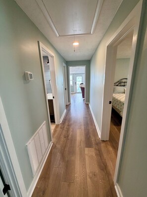 3 Schlafzimmer, kostenloses WLAN, Bettwäsche