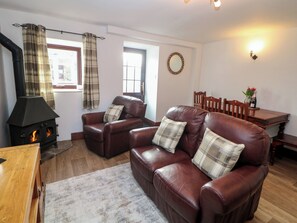 Living area - Wayside Cottage at Wayside Farm (Matlock)