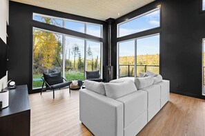 TV, fireplace, offices - Spa & Panoramic Nature Views | Alto (Saint-Côme)