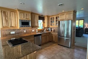 Private kitchen - Sunsets on 57~perfect waterfront property in southern Door County (Luxemburg)
