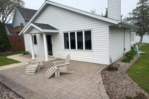 Exterior - Sunsets on 57~perfect waterfront property in southern Door County (Luxemburg)