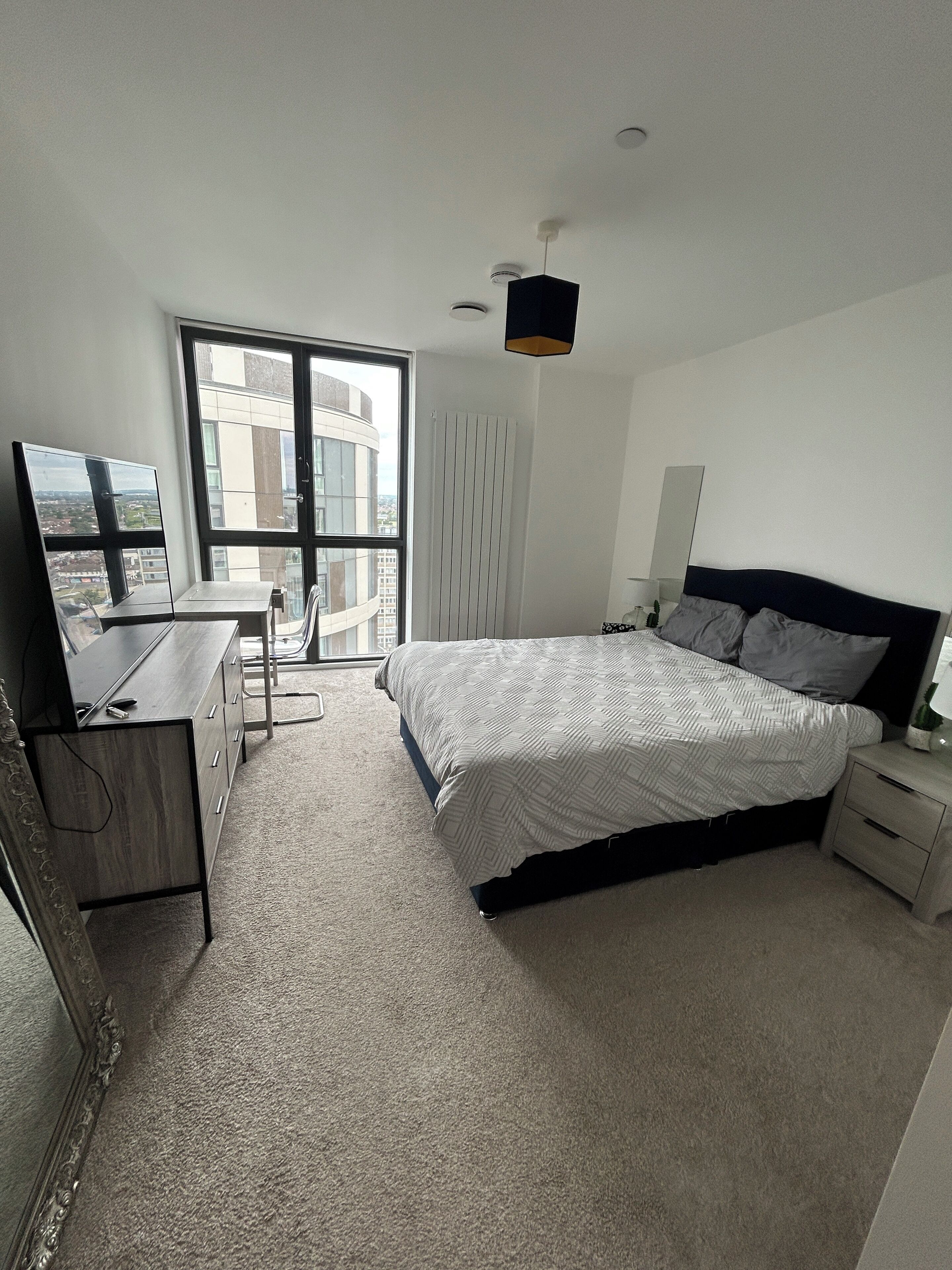 2 bedrooms, iron/ironing board, Internet, bed sheets