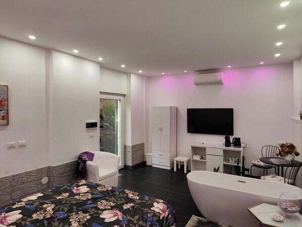 1 bedroom, WiFi
