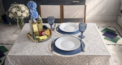 Complete house in Jaru | Wi-Fi, equipped kitchen, and sleeps up to 5 guests.