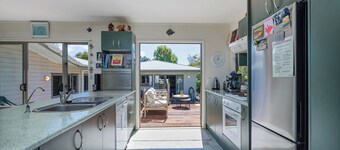 Hosts on the Coast Oyster Haven