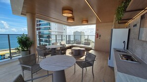 コンフォート アパートメント | 屋外ダイニングエリア