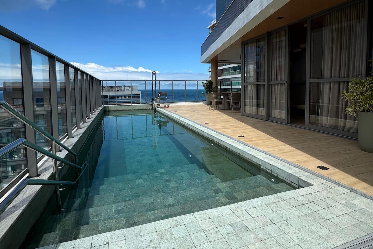 Apartamento básico | Piscina