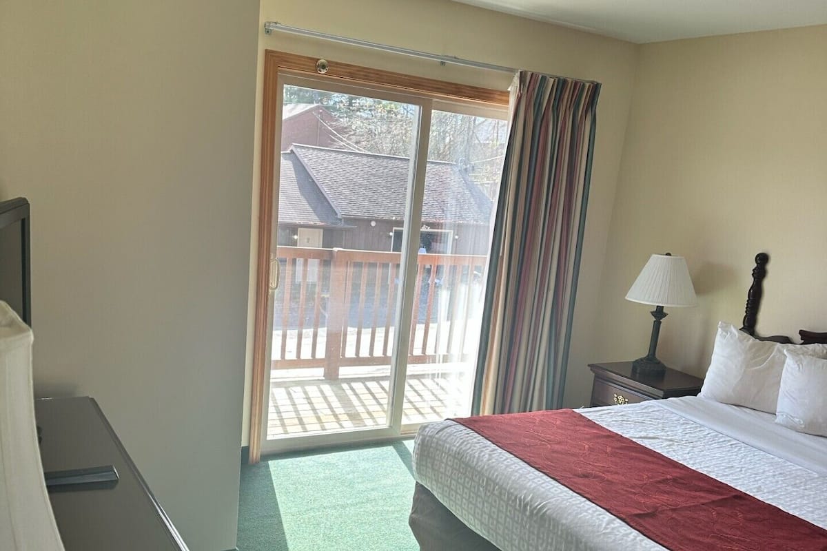 Casa de ciudad familiar, varias camas, refrigerador y microondas