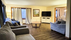 2 Queen Beds | Non-Smoking, Kitchen | Iron/ironing board, bed sheets - Studio 6 Lake George, NY - Adirondacks (Lake George)