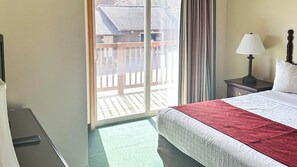 Familien-Stadtwohnung, Mehrere Betten, Kühlschrank und Mikrowelle, Bergblick