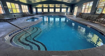 Studio 6 Lake George, NY - Adirondacks