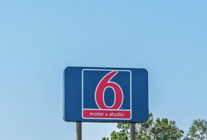 Façana frontal de l'allotjament