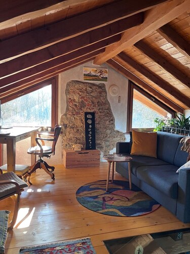 Rustic Wooden Loft - Once Part of a Castle Estate - Lago Maggiore (Arona)