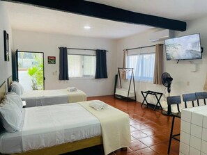 1 bedroom, in-room safe, iron/ironing board, free WiFi