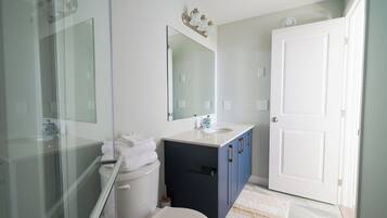 Shower, bidet, towels, soap