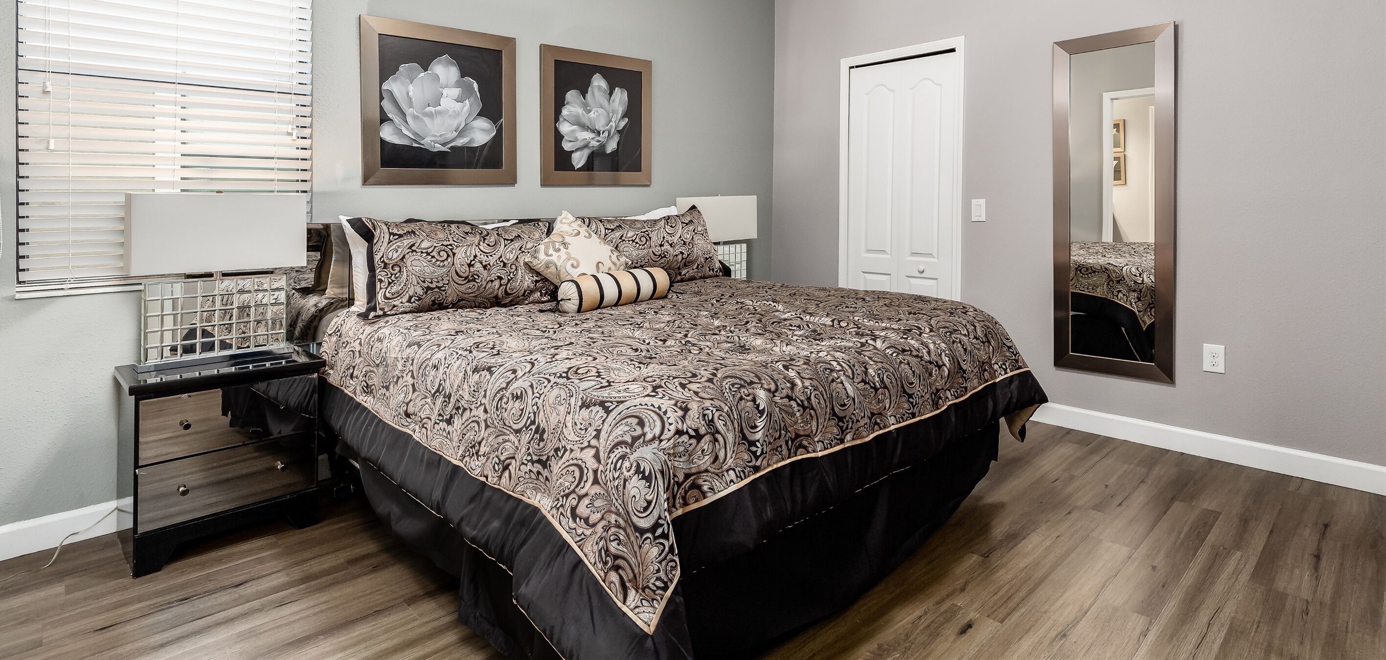 5 bedrooms, iron/ironing board, travel crib, free WiFi