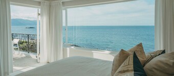 Links Crescent | Contemporary Coastal Sanctuary