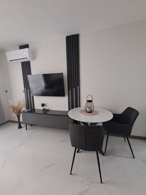 Interior - Awesome 2-bedroom apartment with AC in charming Plovdiv (Plovdiv)
