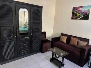 Interior - Modern Studio 2 Bathrooms Sacré-Cœur 2 Dakar - Furnished Apartment (Dakar)