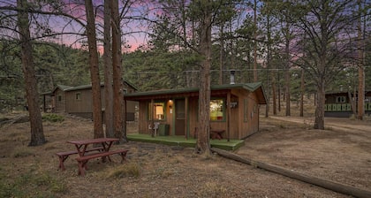 Machin's Cottage #7 is calling! Pet Friendly
