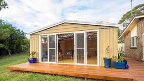 Terrace/patio - The Mook - Don’t let the exterior fool you, inside is where the magic happens! (Mollymook)