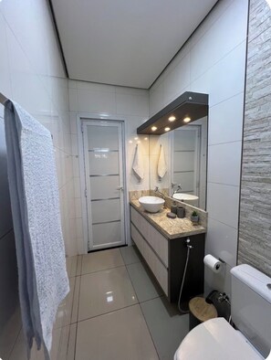 Bathroom - Biasuz host - Casa Iguaçu (Foz do Iguaçu)