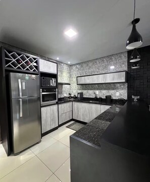 Private kitchen - Biasuz host - Casa Iguaçu (Foz do Iguaçu)