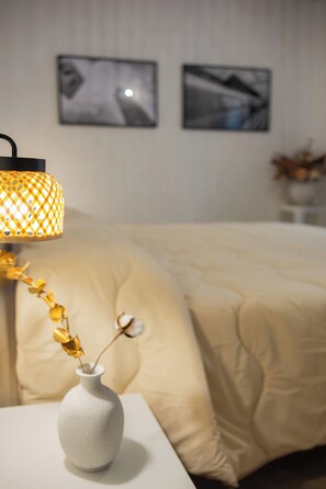 4 chambres, fer et planche à repasser, Wi-Fi, draps fournis