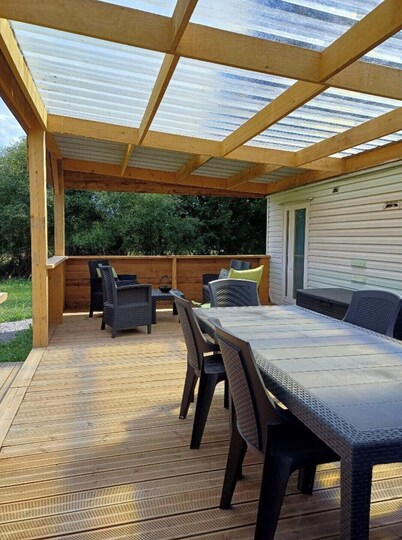 Domaine avec piscine Gîte + 2 bungalows - Jusqu’à 15 pers - 8 chambres