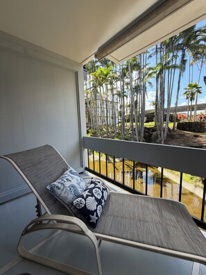 Property grounds - Cozy and convenient apartment located in Hilo (Hilo)