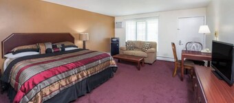 Cozy hotel in charming location with AC comfort