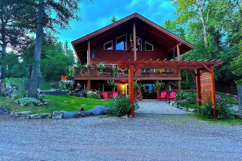 Lodge Room with Views of Glacier NP