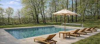 Renovated mill on private estate with swimming pool (5 bedrooms - 9 beds)