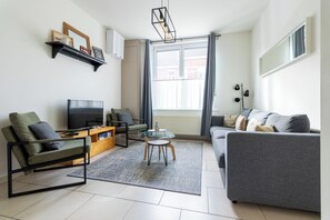 Smart TV y libros 