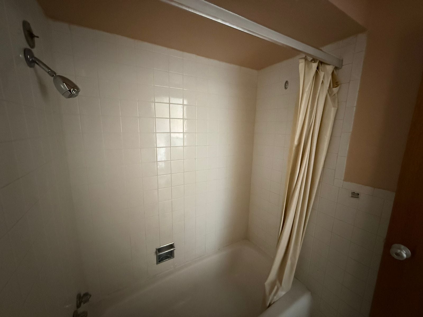 Free toiletries, towels