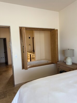 4 bedrooms, Internet, bed sheets - Luxury 3BR Bloom Villa w/ Pool, Terrace & Golf Views in Cabo San Lucas (Cabo San Lucas)