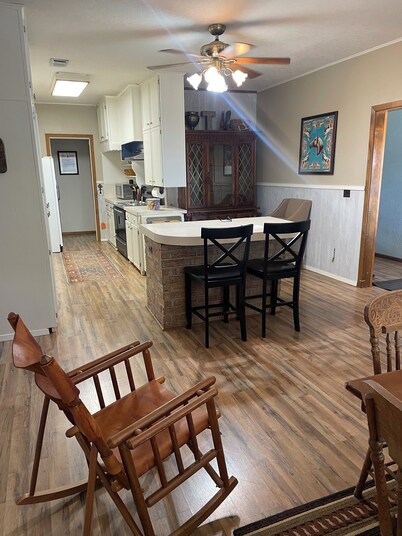 West Texas 3-Bedroom Home on the Ranch!