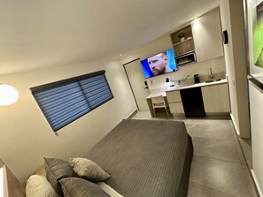 1 bedroom, iron/ironing board, bed sheets - Cozy, comfortable and spacious Loft. Center (Monterrey)