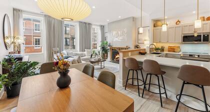 Rittenhouse Gem Luxe 2BD 2.5BA Near the Square