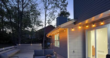 Enjoy a relaxing stay in this luxury, centrally located, fully renovated home.