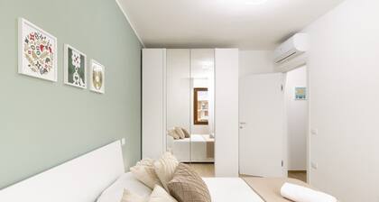 Green Modern Apartment
