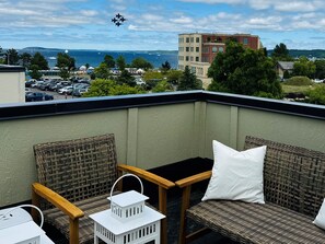 Terrace/patio - Corner Private Rooftop Condo Lake Michigan Views 1 Block to the Beach & Front St (Traverse City)