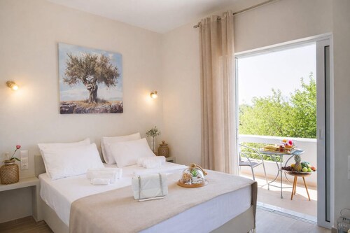 Diana s House 3 - Gytheio Sandy Beach Haven