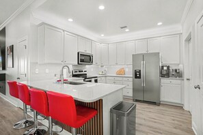 Private kitchen - Blocks to Beach • Hot Tub • Pool • RV Parking • Family Friendly (North Myrtle Beach)