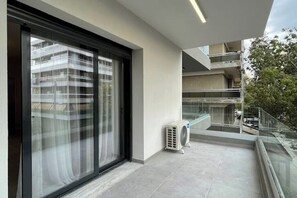 Property grounds - Athenean Modern Escape near Marina Flisvos-Β1 (Paleo Faliro)