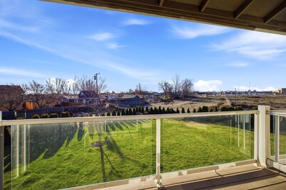 2 Bed, 1 Bath-sleeps 6, pets allowed-Central Location in Cul de Sac